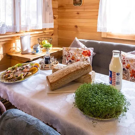 Nad Jeziorem Strykowskim