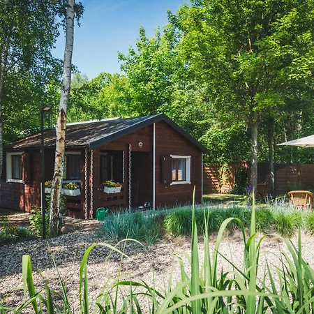 Semesterbostad Nad Jeziorem Strykowskim *