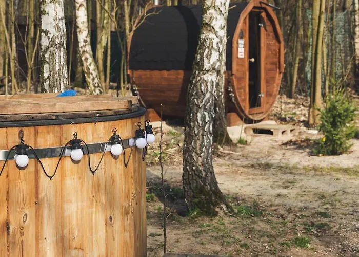 Nad Jeziorem Strykowskim *