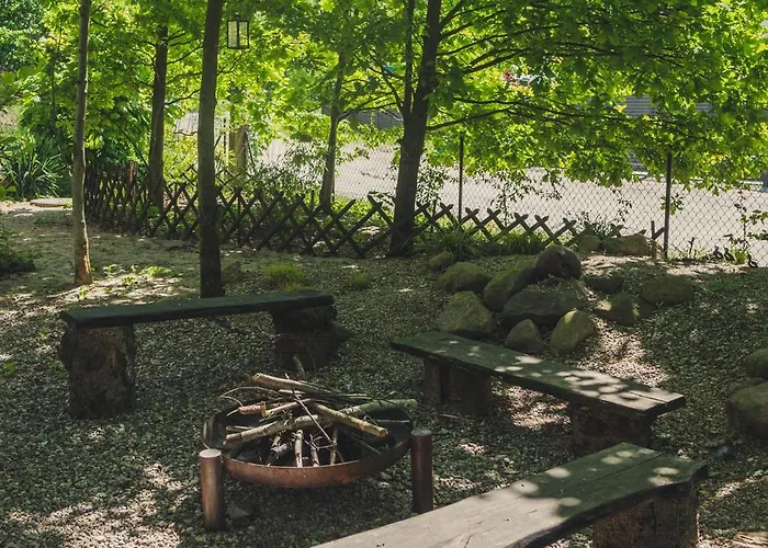 Nad Jeziorem Strykowskim Holiday home *