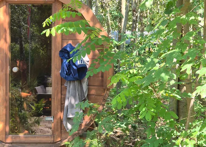 Nad Jeziorem Strykowskim